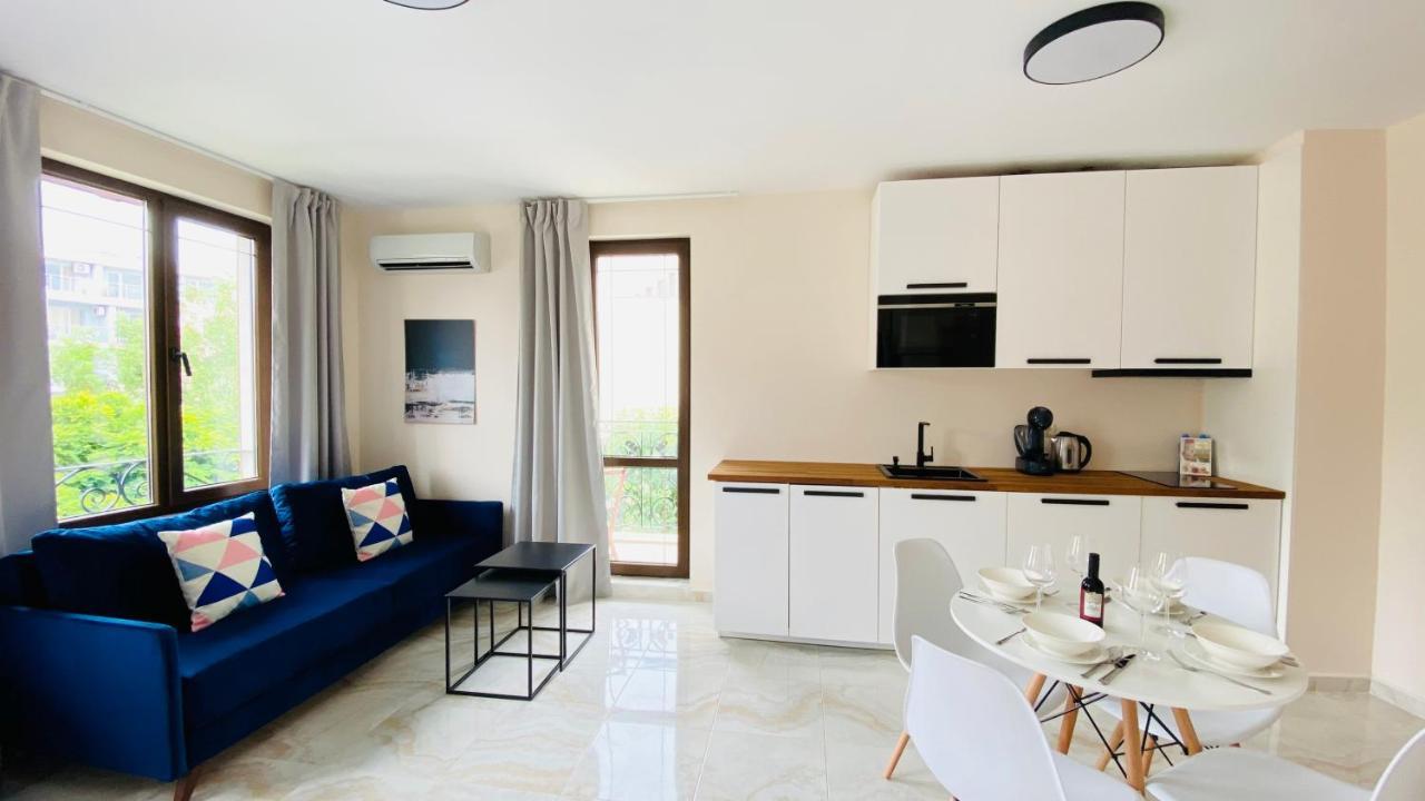 Apartello Artur - Modern Studios - سفيتي فلاس المظهر الخارجي الصورة