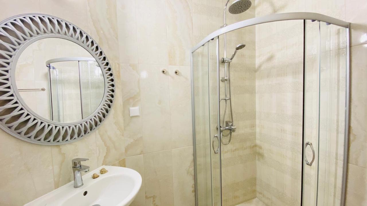 Apartello Artur - Modern Studios - سفيتي فلاس المظهر الخارجي الصورة